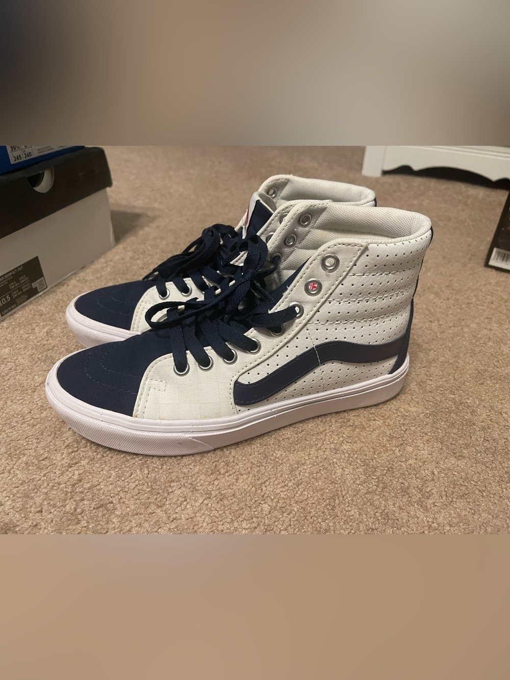 Women’s size 7 Cushion Custom Vans